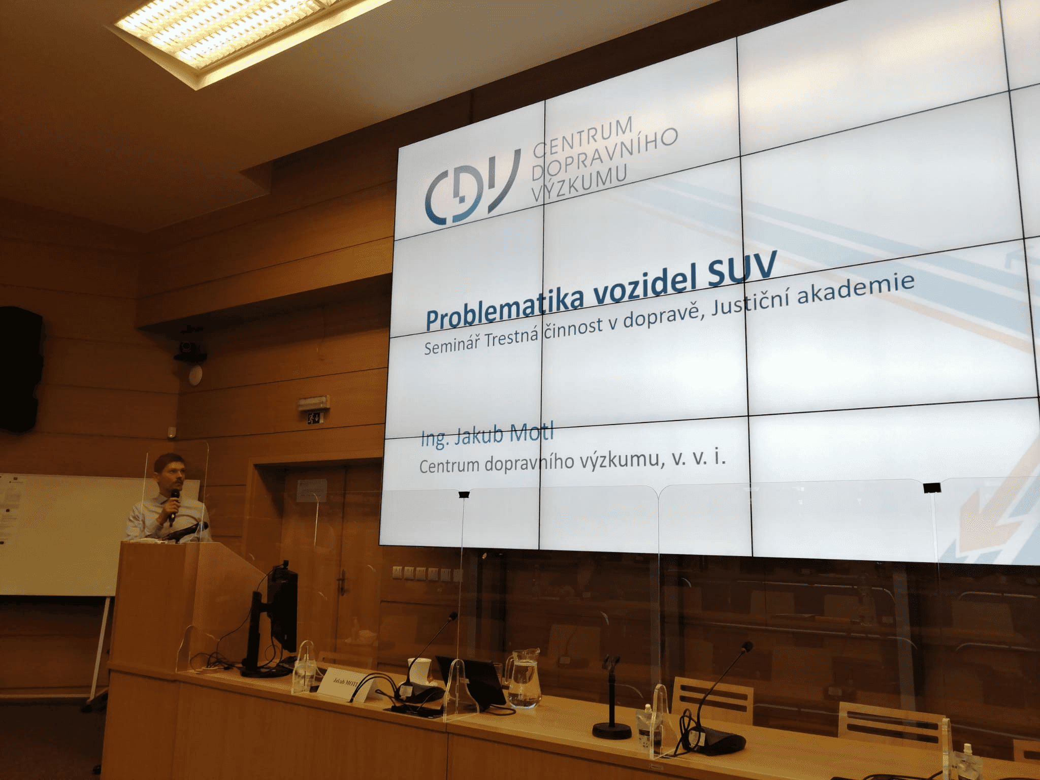 Elektrická mikromobilita pohledem CDV a BESIP na semináři Justiční akademie 03